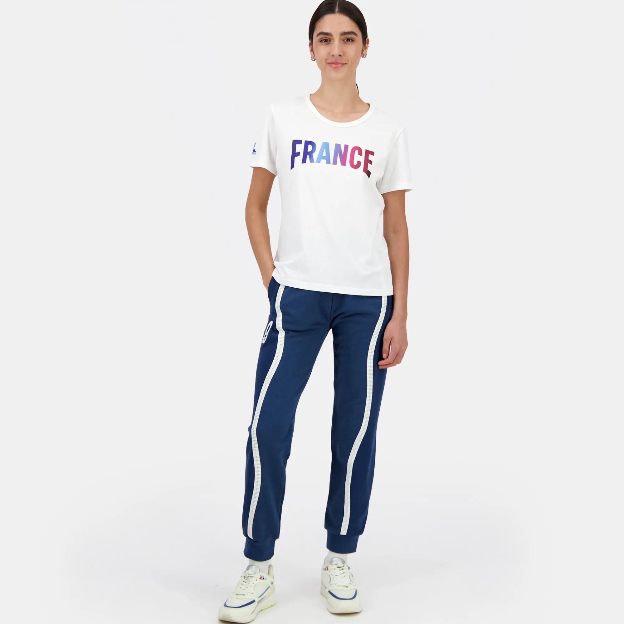 Cheap Équipe de France Paralympique Paris 2024 T-shirt Équipe de France Femme Femme T-shirts, Polos Et Débardeurs